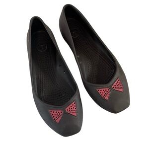 Crocs Ballet Shoes Kid Girls Size 7 W Brown Pink Bow Flat Sandals Slip on Rubber